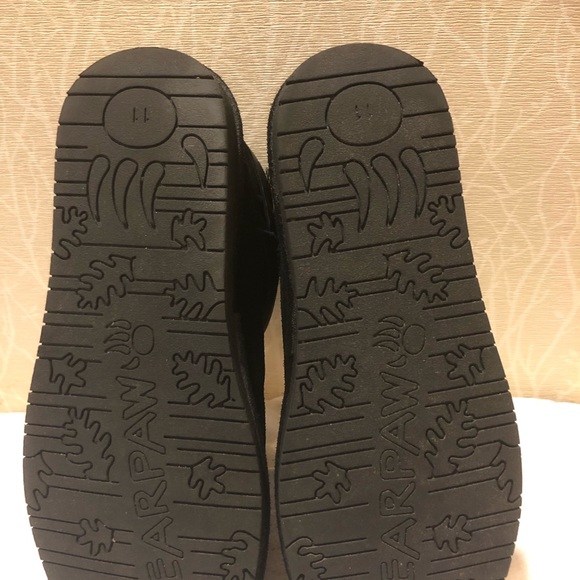 BearPaw Black Leather Suede Winter Boots - Picture 8 of 10